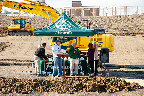 AmphitheaterGroundBreaking25_036