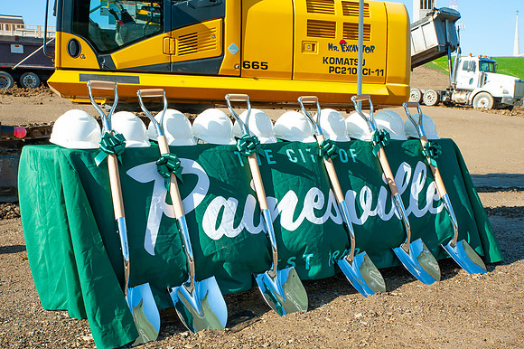 AmphitheaterGroundBreaking25_007