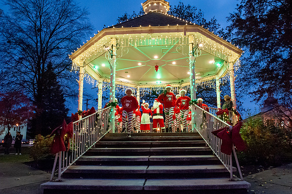 Spirt-of-the-Season25_038