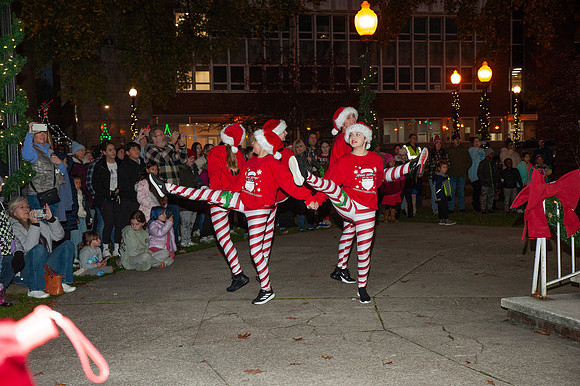 Spirt-of-the-Season25_046