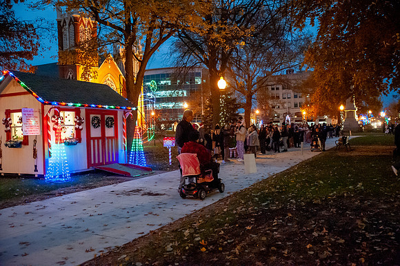 Spirt-of-the-Season25_054