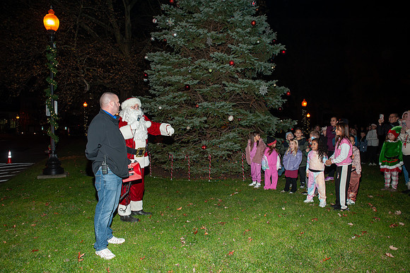 Spirt-of-the-Season25_071