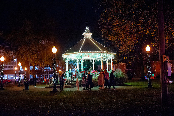 Spirt-of-the-Season25_151