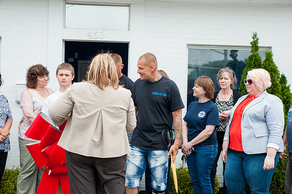 LUX-RibbonCutting_118