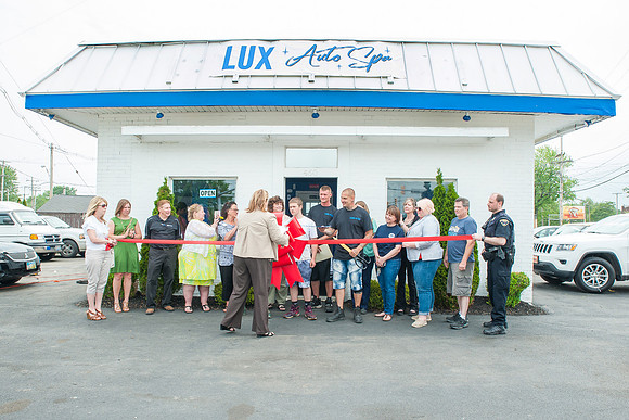 LUX-RibbonCutting_101