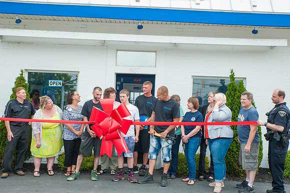 LUX-RibbonCutting_105