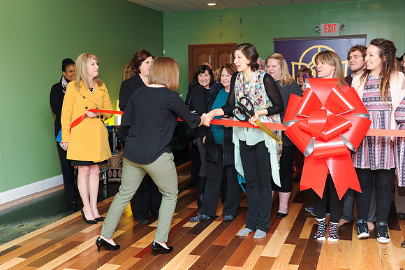 BranchesOfWellness-RibbonCutting_021