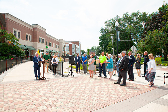 RibbonCutting-CityScape25_019
