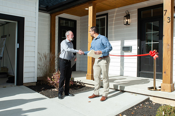 Payne-and-Payne-Ribbon_156