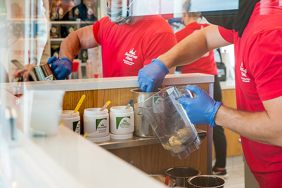 SmoothieKing-RibbonCutting-1-28-21_0127