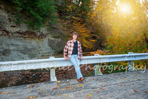 HarveyLuke_075