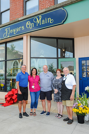 FlowersOnMain--RC_141