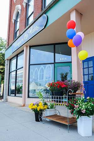 FlowersOnMain--RC_221