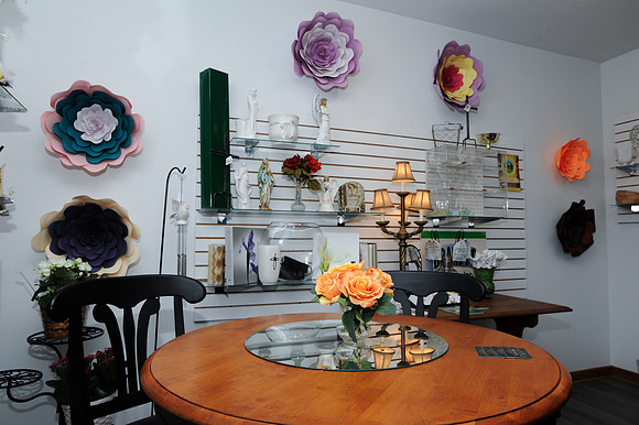 FlowersOnMain--RC_040