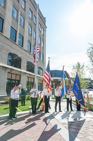 adminbuilding-ribboncutting_054