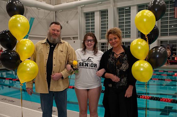 RHS-SeniorParentNight-Swim24_011