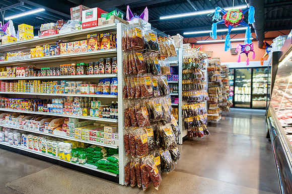 LaCasita-RibbonCutting_0087