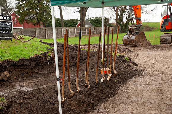Payne-and-Payne-GroundBreaking24012