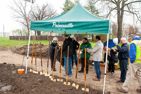 Payne-and-Payne-GroundBreaking24035