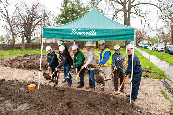 Payne-and-Payne-GroundBreaking24046