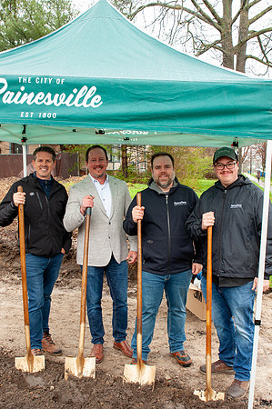 Payne-and-Payne-GroundBreaking24050