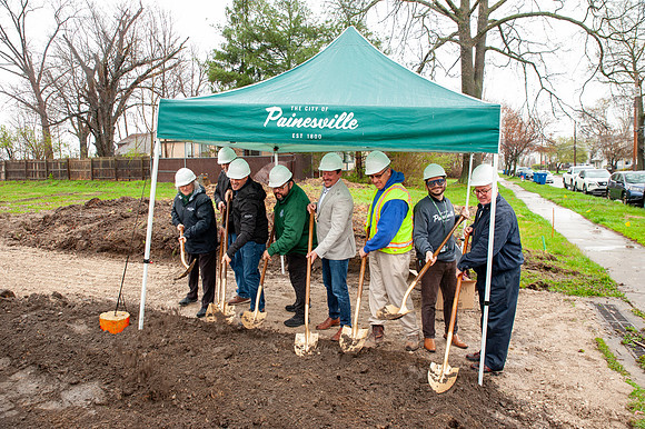 Payne-and-Payne-GroundBreaking24049