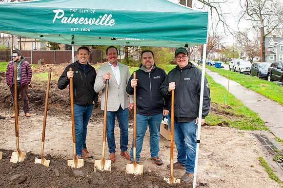 Payne-and-Payne-GroundBreaking24051