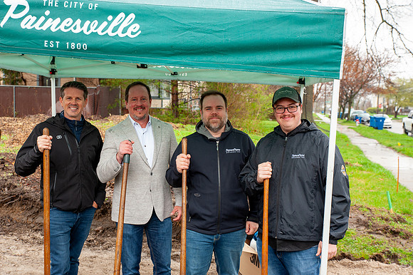 Payne-and-Payne-GroundBreaking24053