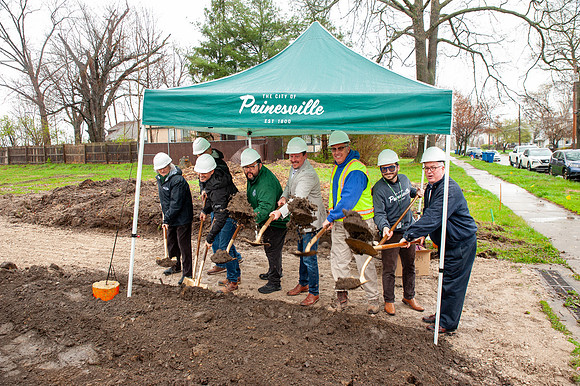 Payne-and-Payne-GroundBreaking24044