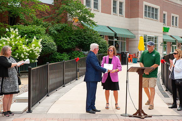RibbonCutting-CityScape25_040