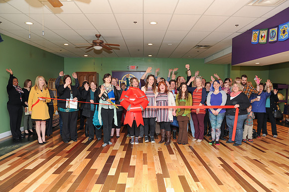 BranchesOfWellness-RibbonCutting_025