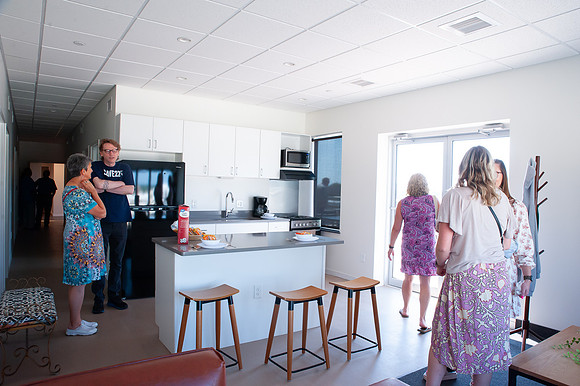 LakeErie-RibbonCutting-Dorms_144