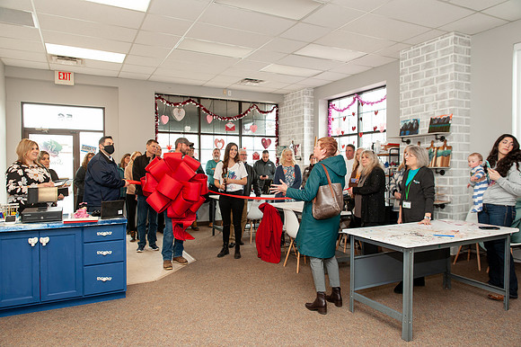 Soulful-Art-Imagery-RibbonCutting2022__076