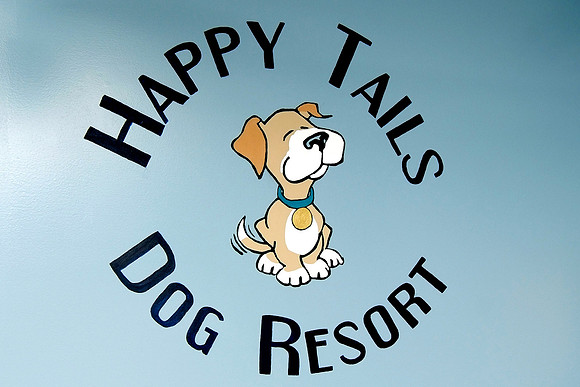 HappyTails_ 002