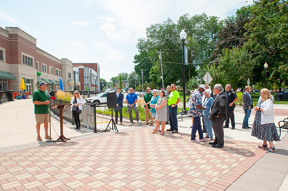 RibbonCutting-CityScape25_005
