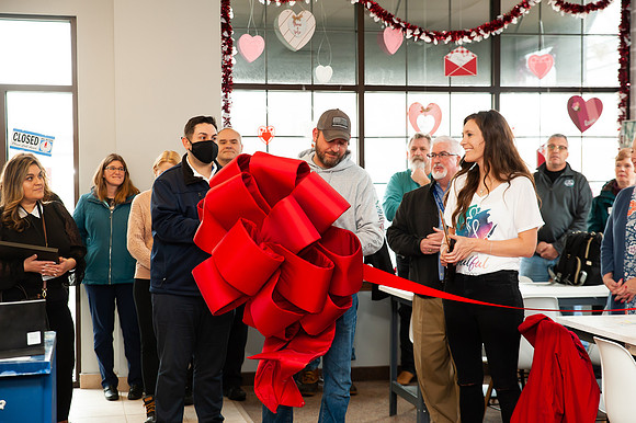 Soulful-Art-Imagery-RibbonCutting2022__090
