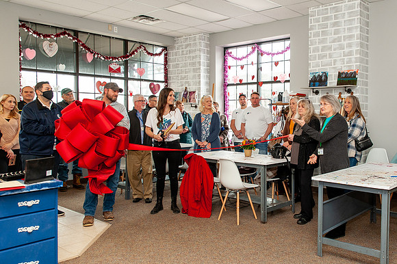 Soulful-Art-Imagery-RibbonCutting2022__085